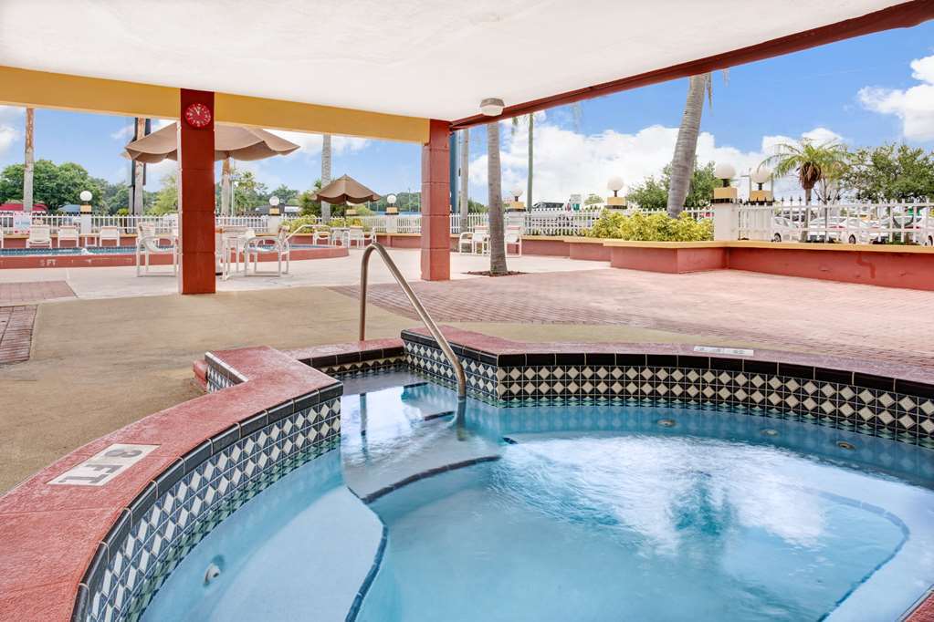 Howard Johnson By Wyndham Clearwater - Dunedin Facilities photo